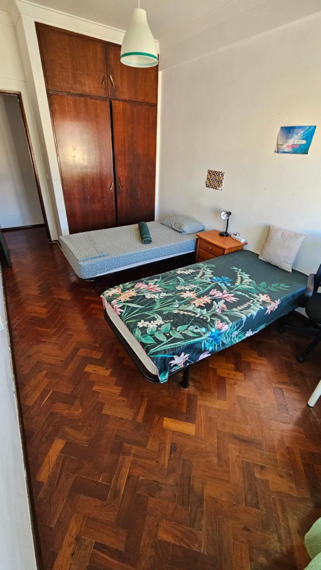 Single Or Double With Balcony Close To Alameda Metro! Lissabon